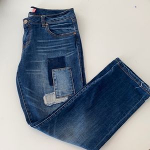Cabi Slim boyfriend patch jeans